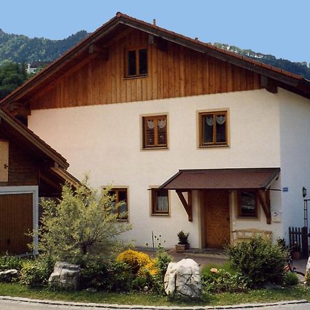 Ferienwohnung Schwinghammer Ашау им Кимгау Екстериор снимка